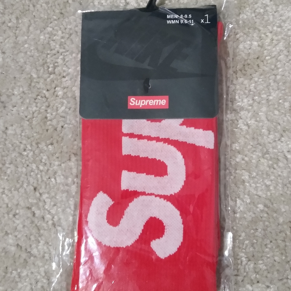 Nike Supreme socks